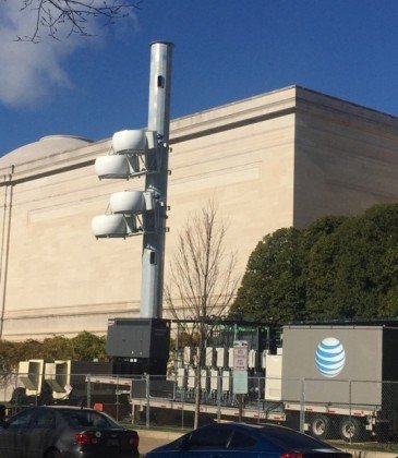 AT&T Mall antenna