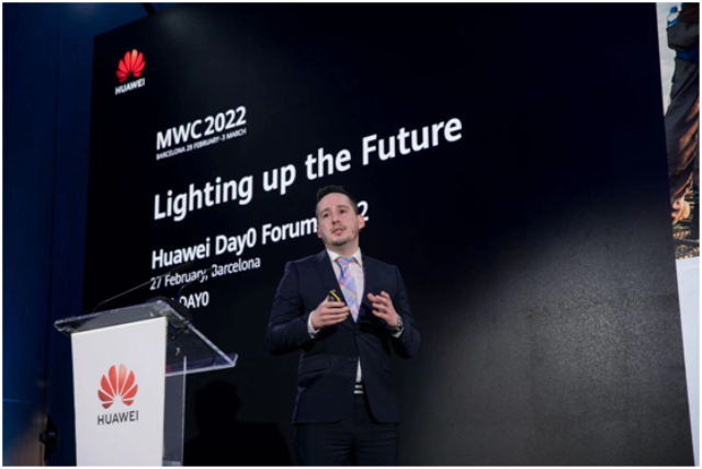 Adam-Talosi at Huawei Day0 Forum at MWC 2022